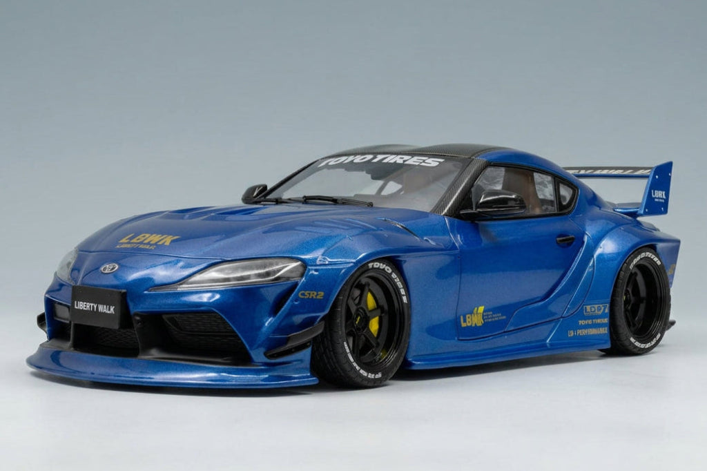 Toyota 2025 1:18 Blau Sammler 