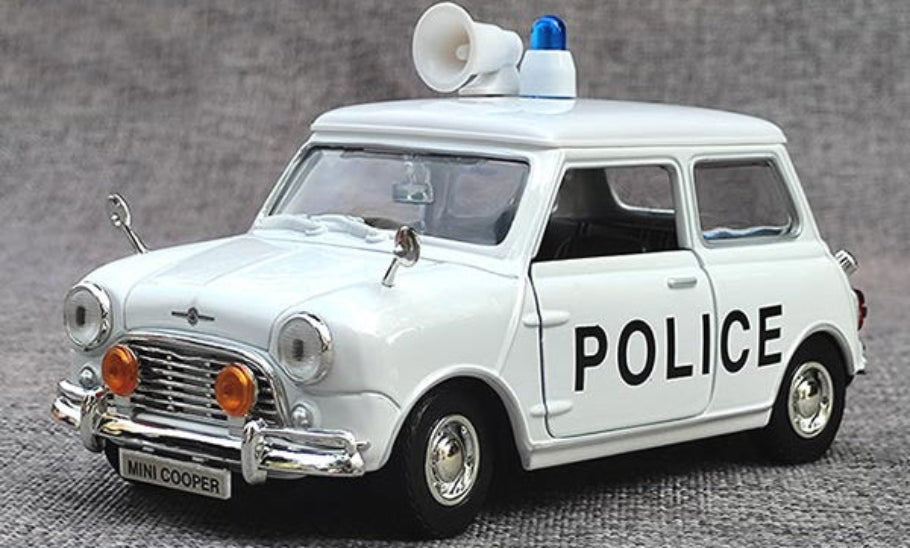 Morris Mini Cooper ''Police'' 1961 1:18