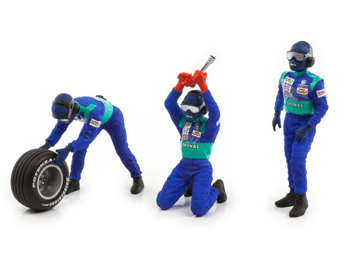 Petronas Sauber Mechaniker (3er-Set) 1:18