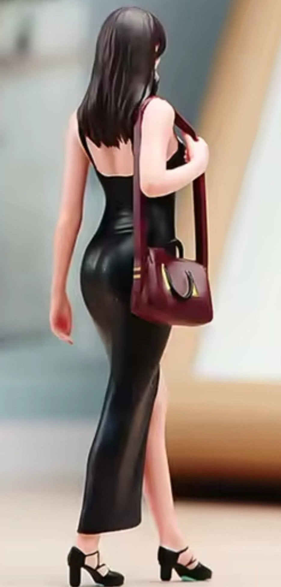 Frau in langem Abendkleid 1:18