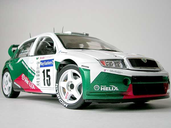 Skoda Fabia Rally Nr.15 2003 1:18