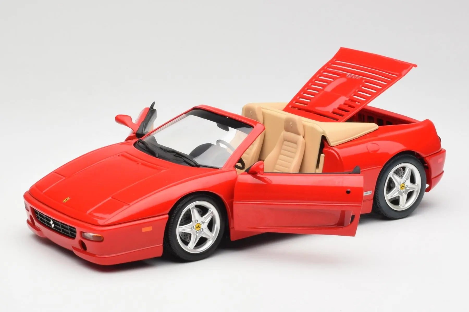 Ferrari 355 Spider 1:18
