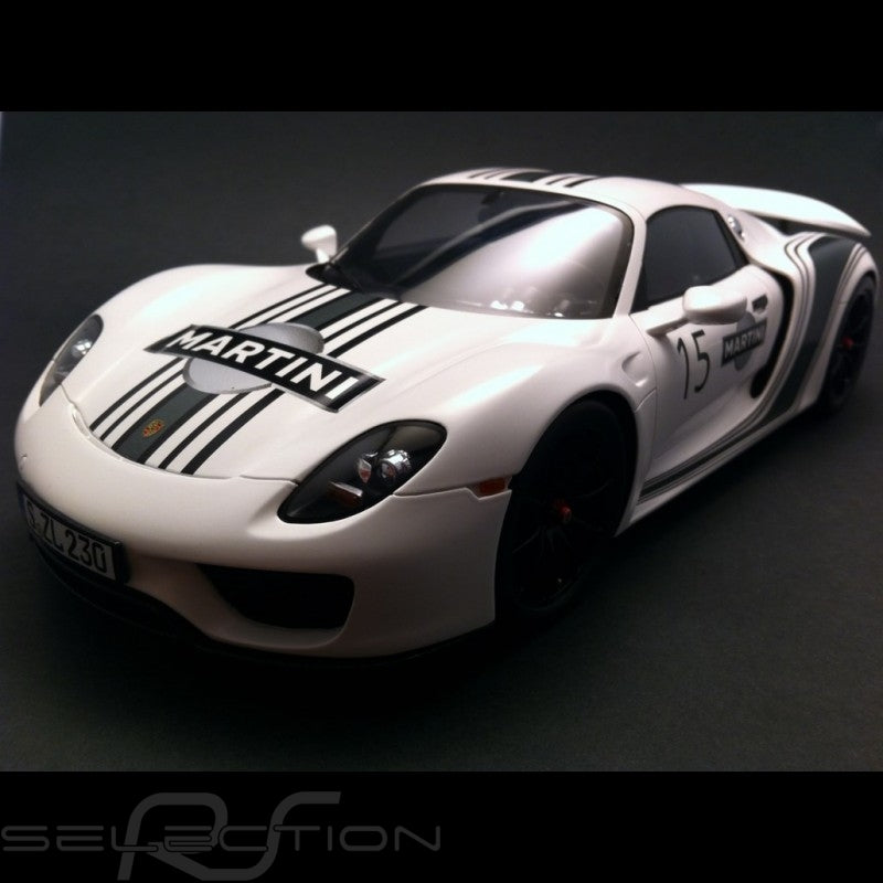 Porsche 918 Spyder Prototype Martini Racing Nr.15 Limited (incl. Showcase) Rarität 1:18